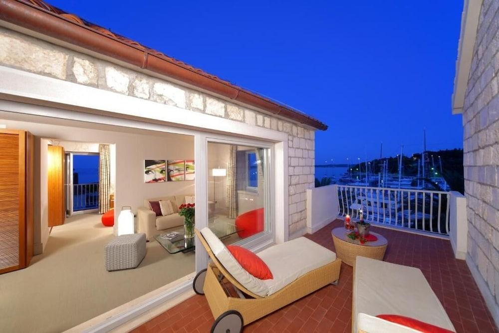 Riva Marina Hvar Hotel Хвар Екстериор снимка